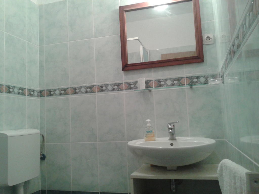 Apartments Loncarevic Slano Pokoj fotografie